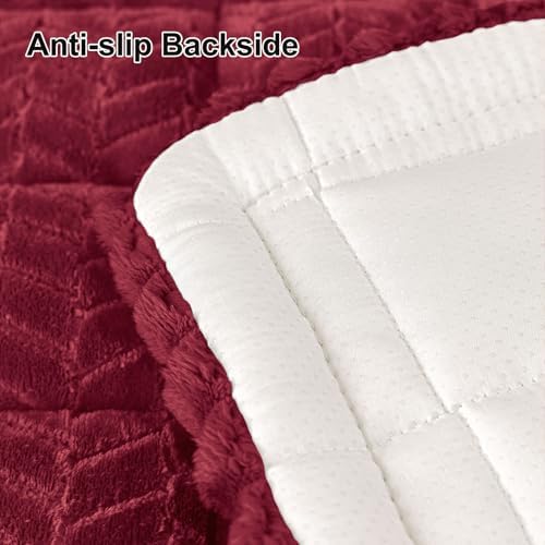 Smiry Couch Cover for Dogs, Non Slip Fuzzy Pet Sofa Covers Washable