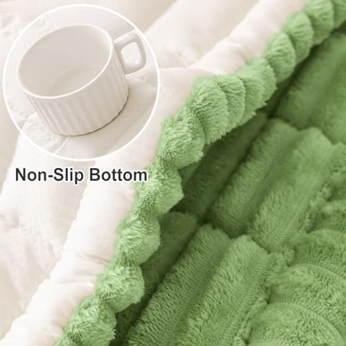 hyha Couch Cover for Dogs, Washable Non Slip Plush Flannel Sofa Protector
