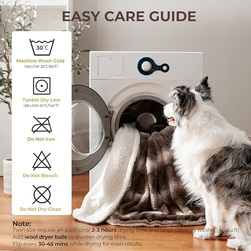 Waterproof Dog Blanket for Large Dogs, Dual-Sided Comfort Pet Calming Blanket for Couches, Cozy Cat Blanket Fleece Washable, Reversible Throw Blanket for Furniture Protection, 50"x60", Brown