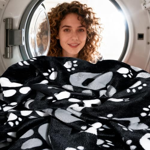 Rezutan Upgraded Flannel Blankets for Large Dogs & Cats, Black 80" x 60"