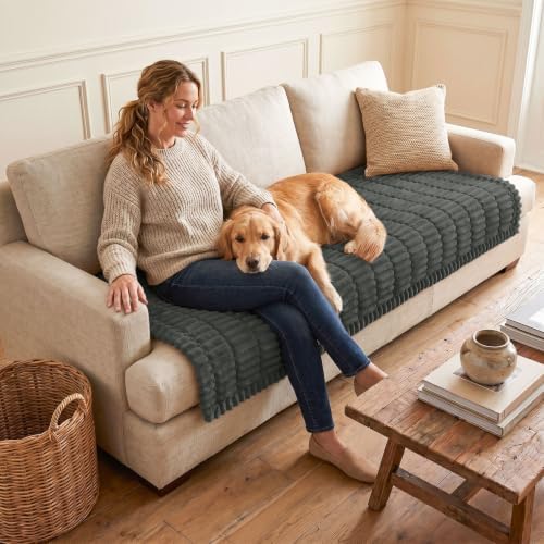 hyha Couch Cover for Dogs, Washable Non Slip Plush Flannel Sofa Protector