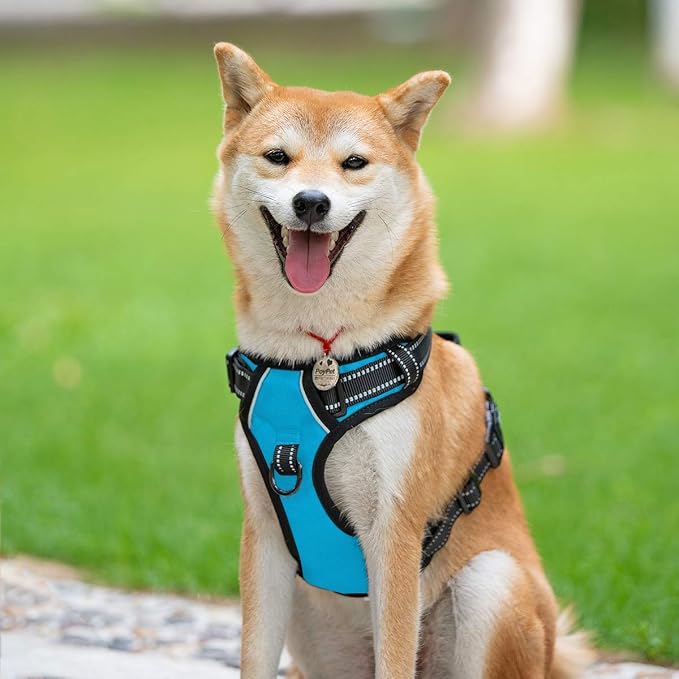 PoyPet No Pull Dog Harness Medium, Reflective Vest with Front Clip & Handle